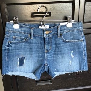 Cutoff denim shorts